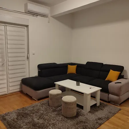 Apartman Ena Bileca Exterior photo