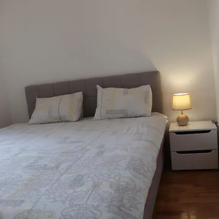 Apartman Ena Bileca Exterior photo
